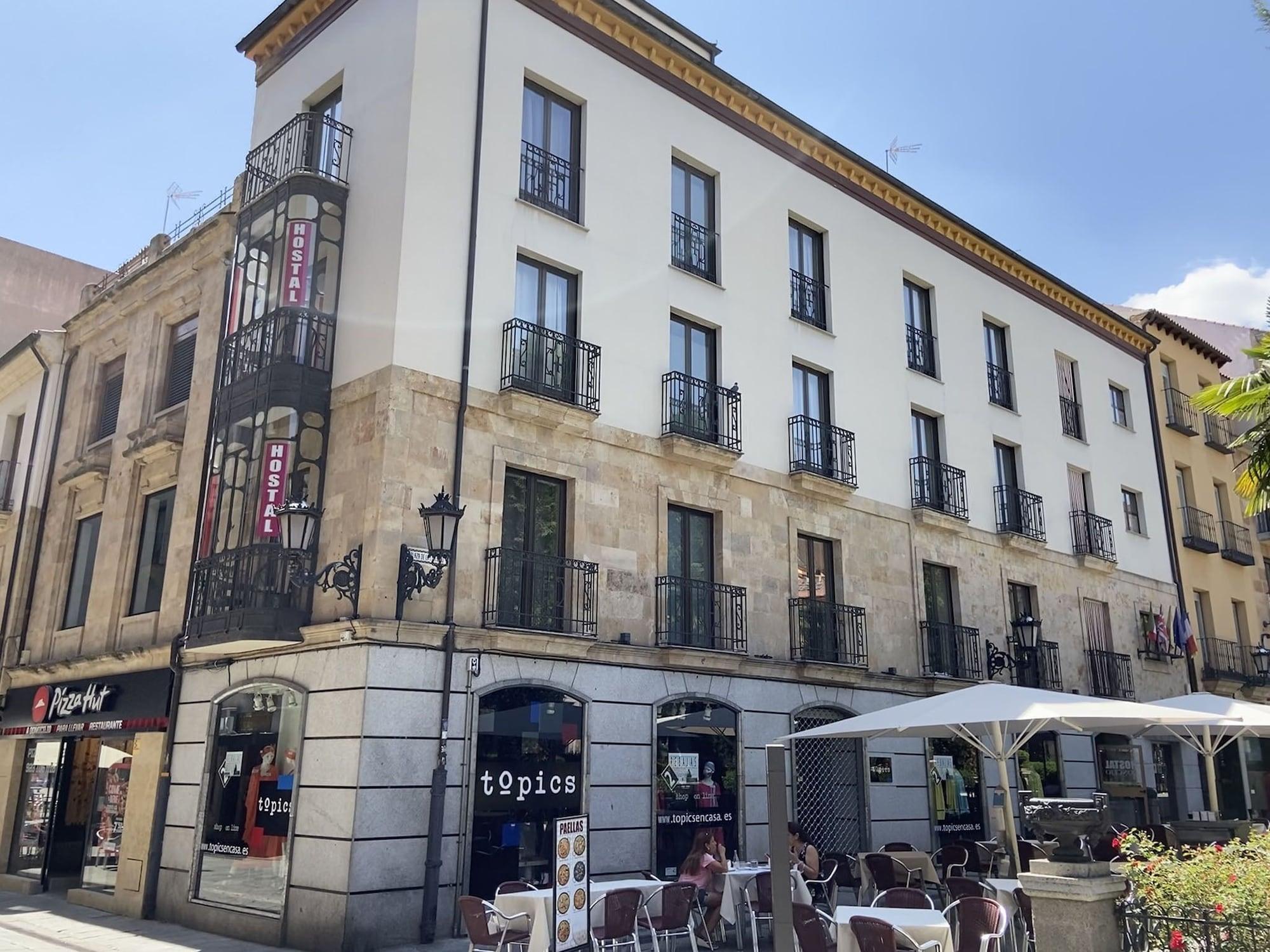 Vista Exterior Hostal Concejo