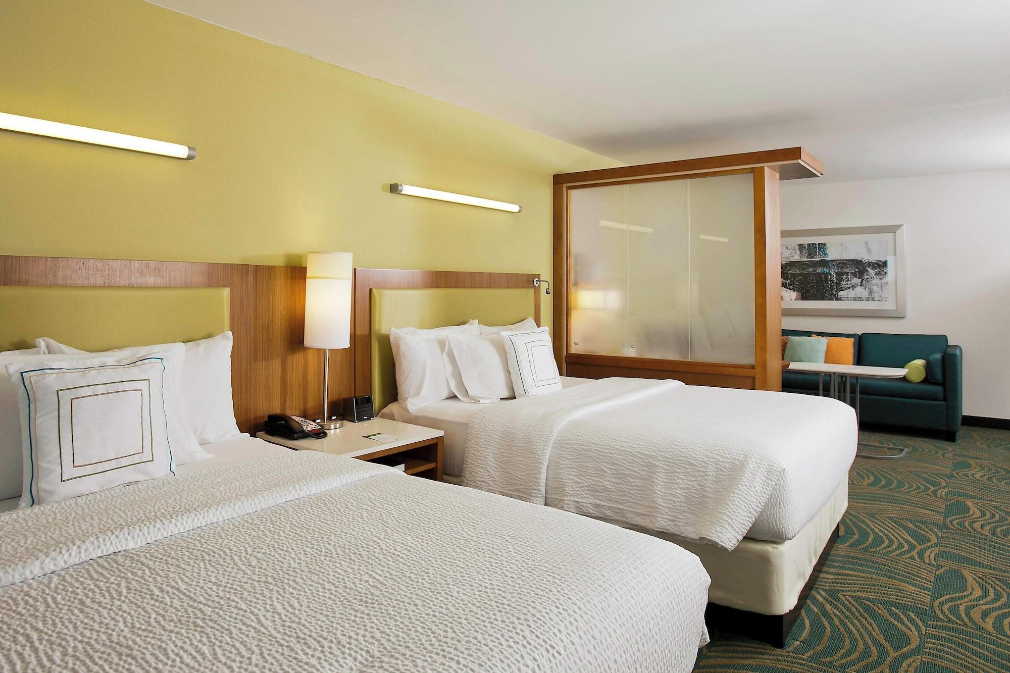Habitación Springhill Suites Mobile