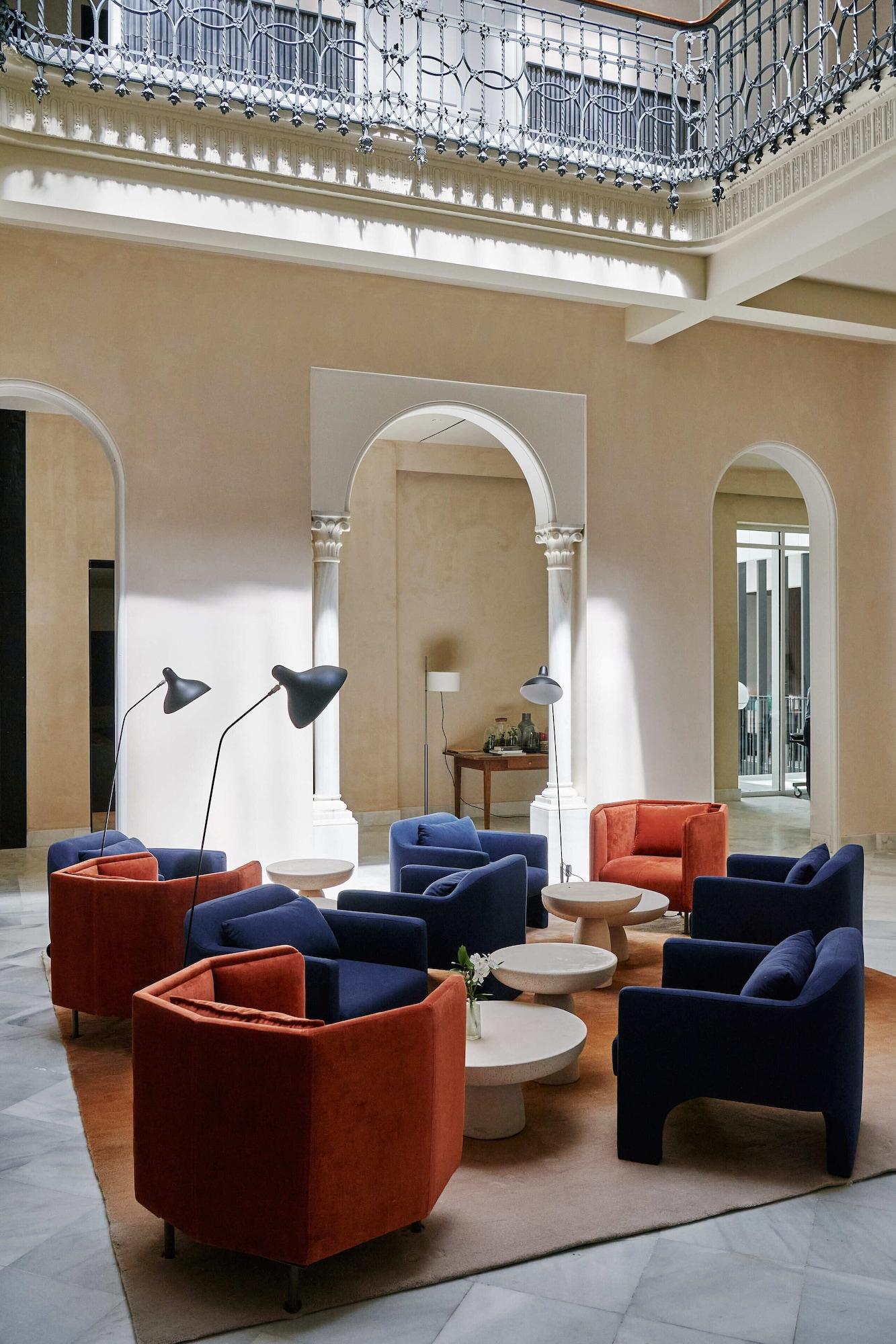 Vista Lobby Mercer Plaza Sevilla 5 GL