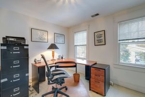 Arriendo temporal - 1 Mi to East Falls Station: Home w/ Office!