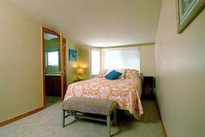Renta Vacacional - Village Penthouse—3bed2ba, half-block to park. Rate reduced for early departure