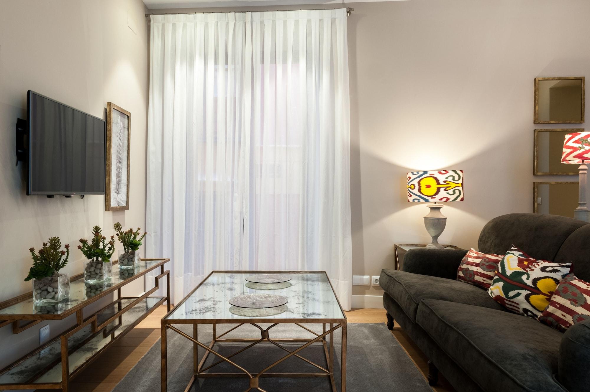 Equipamiento de Habitación Suites Murillo Catedral