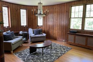 Alquiler Vacacional - Relaxing summer retreat across from 4,000-acre reservation