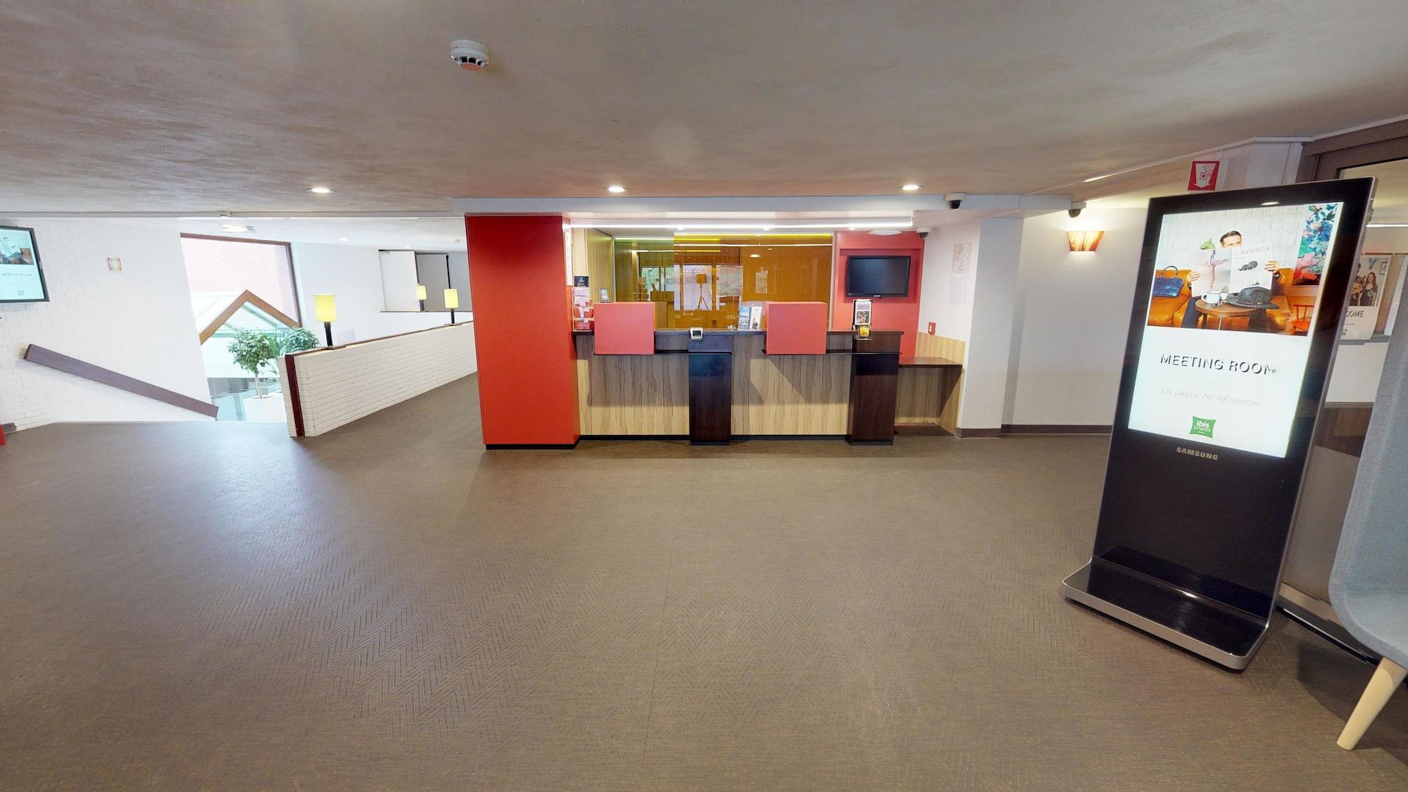 Vista Lobby ibis Styles Louvain la Neuve Hotel et Events