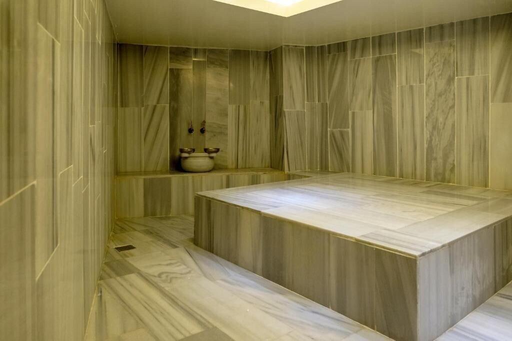 Spa Euro Plaza Hotel