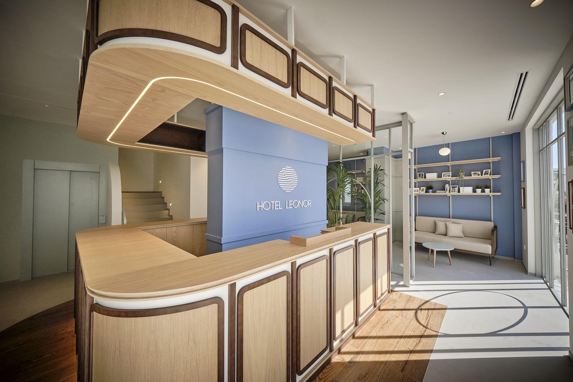 Vista Lobby Hotel Leonor
