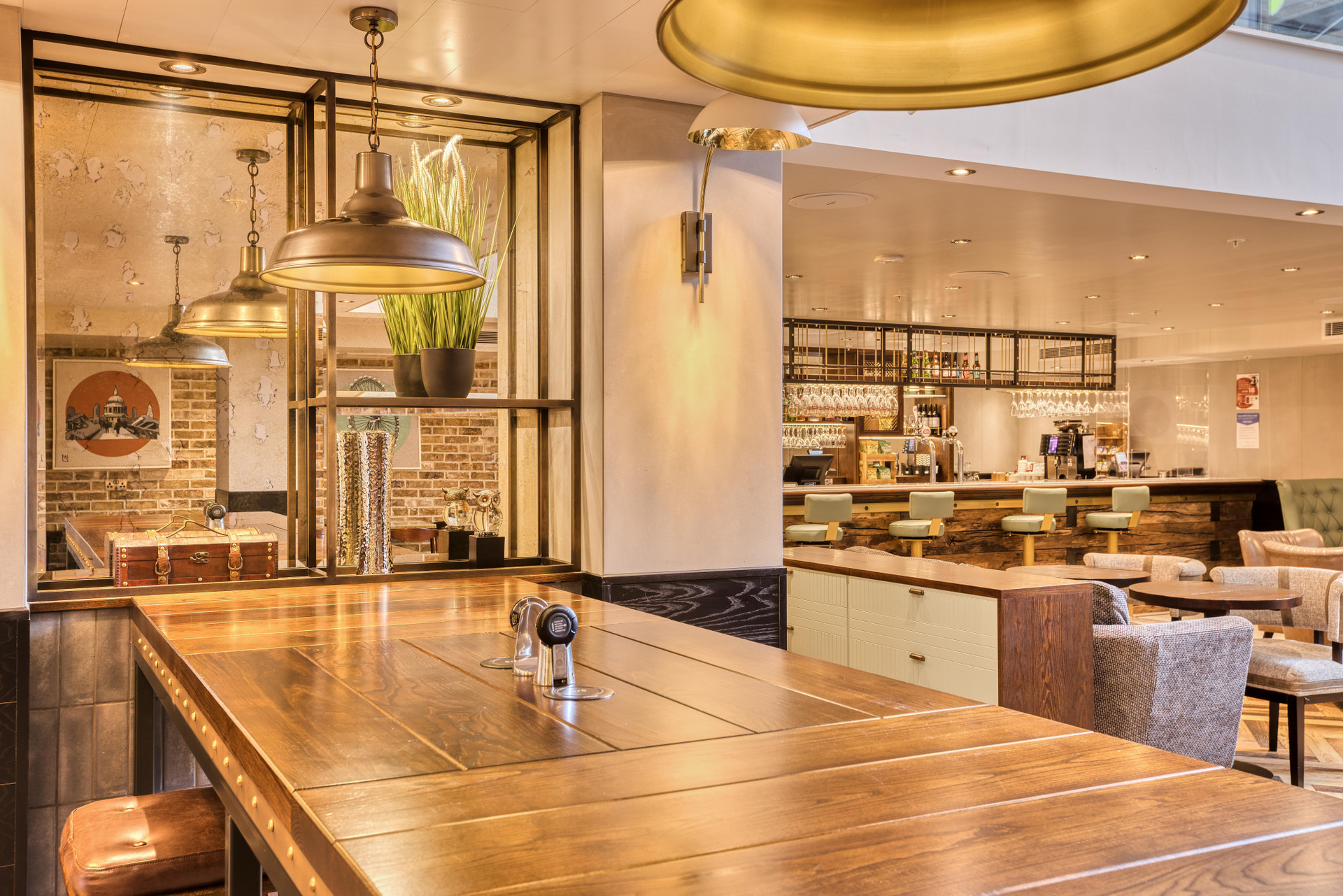Restaurant Hub By Premier Inn London - Soho