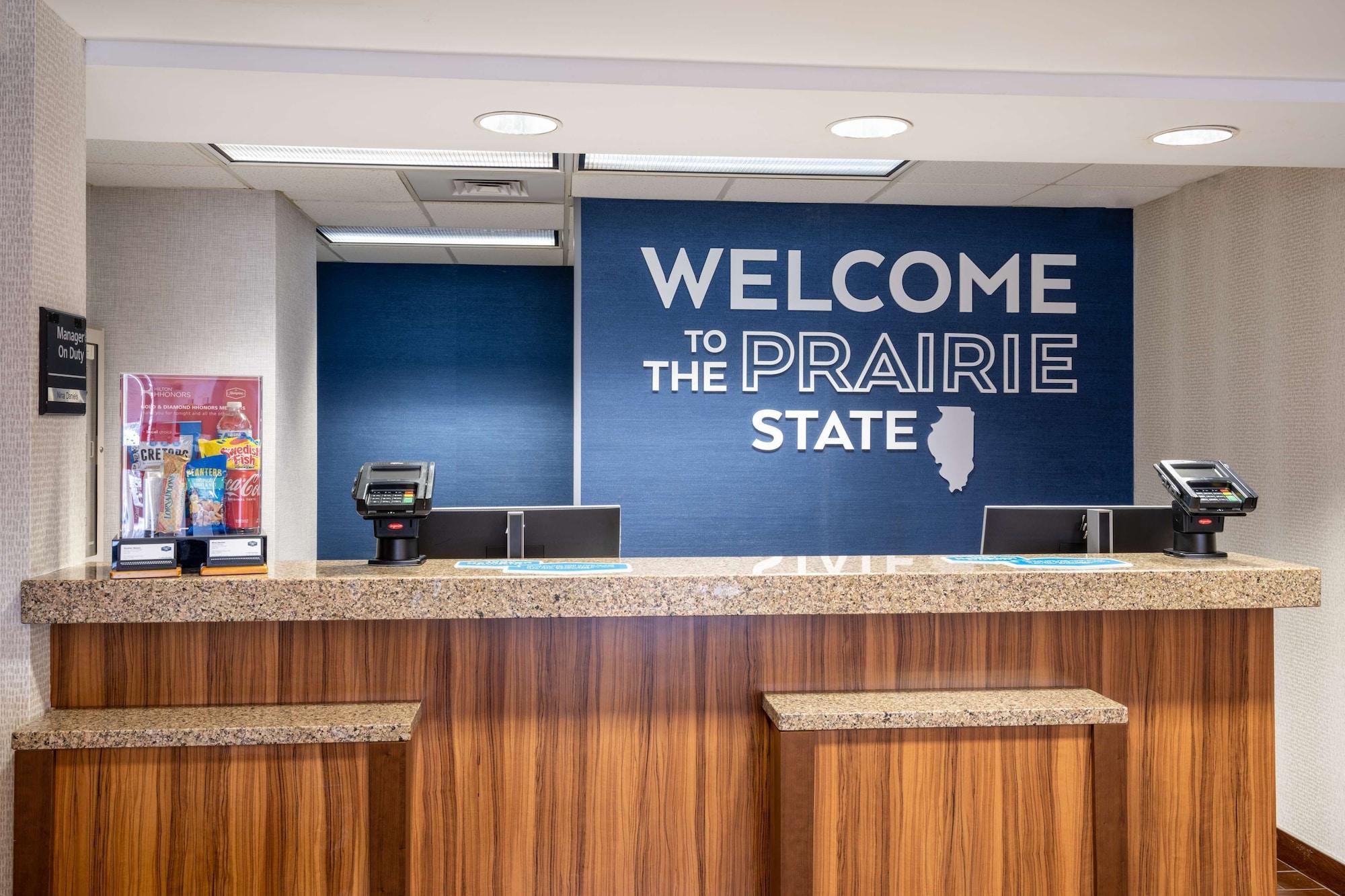Vista Lobby Hampton Inn Joliet - I-80