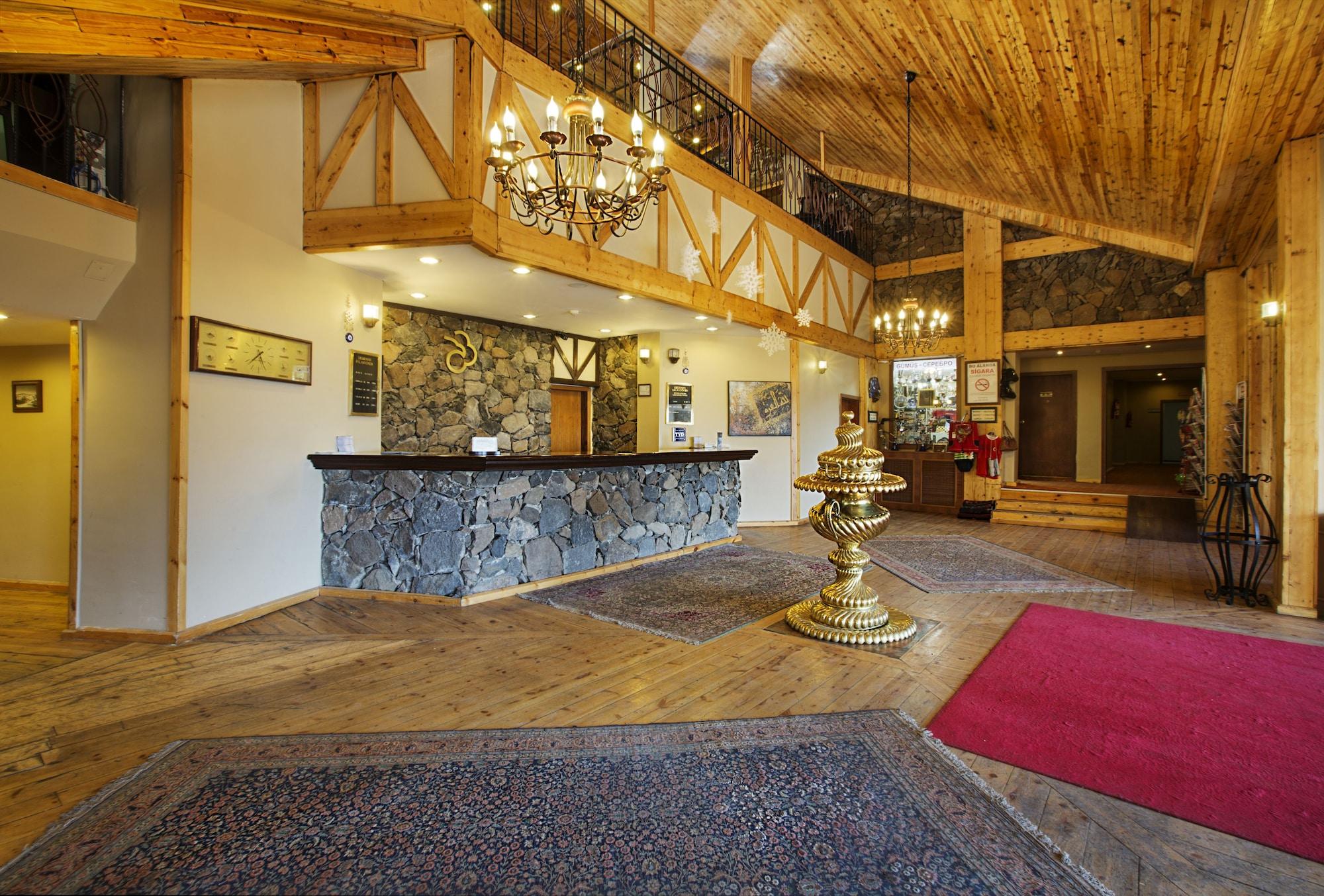 Vista Lobby Dedeman Palandoken Resort Hotel
