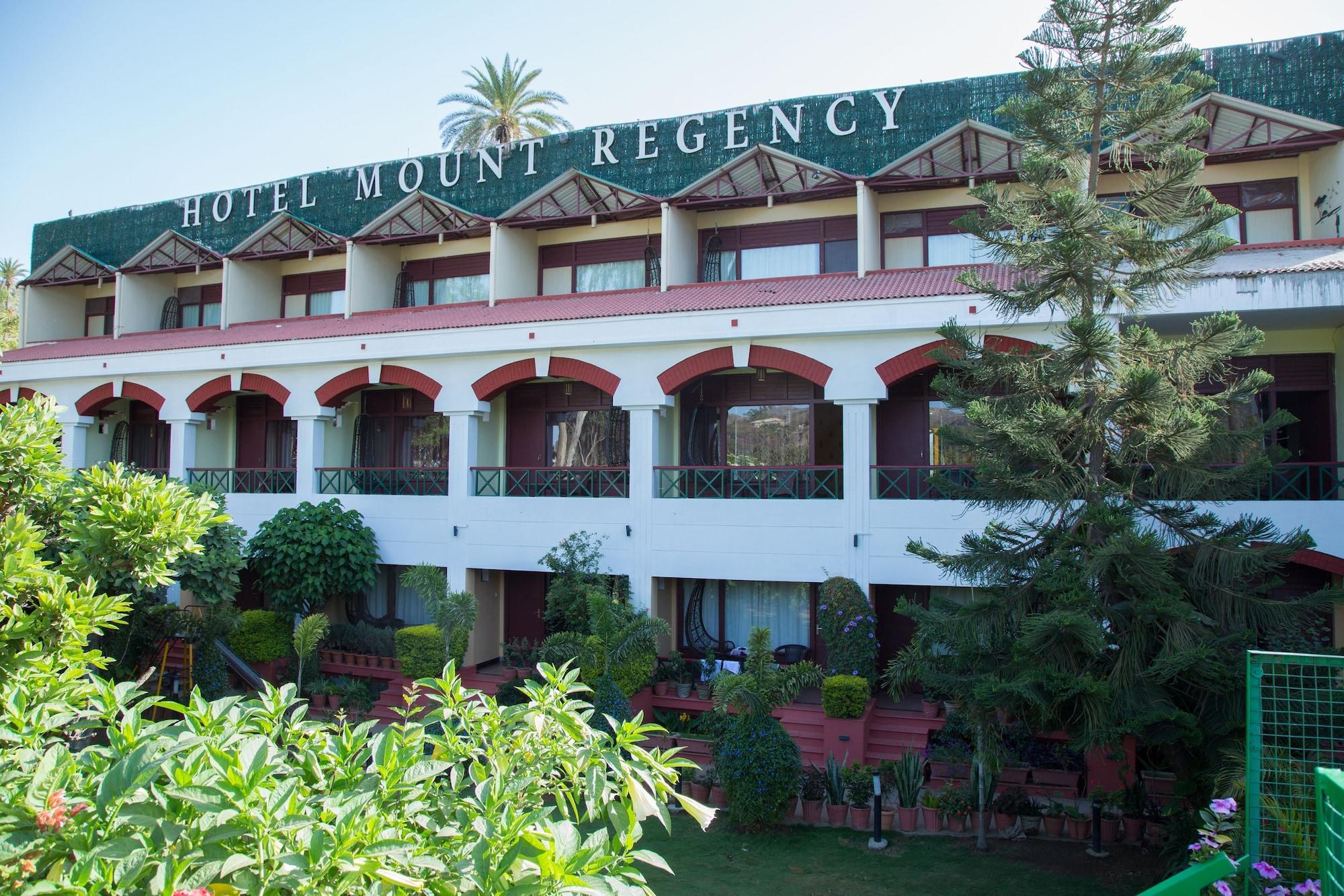 Vista Exterior Hotel Mount Regency