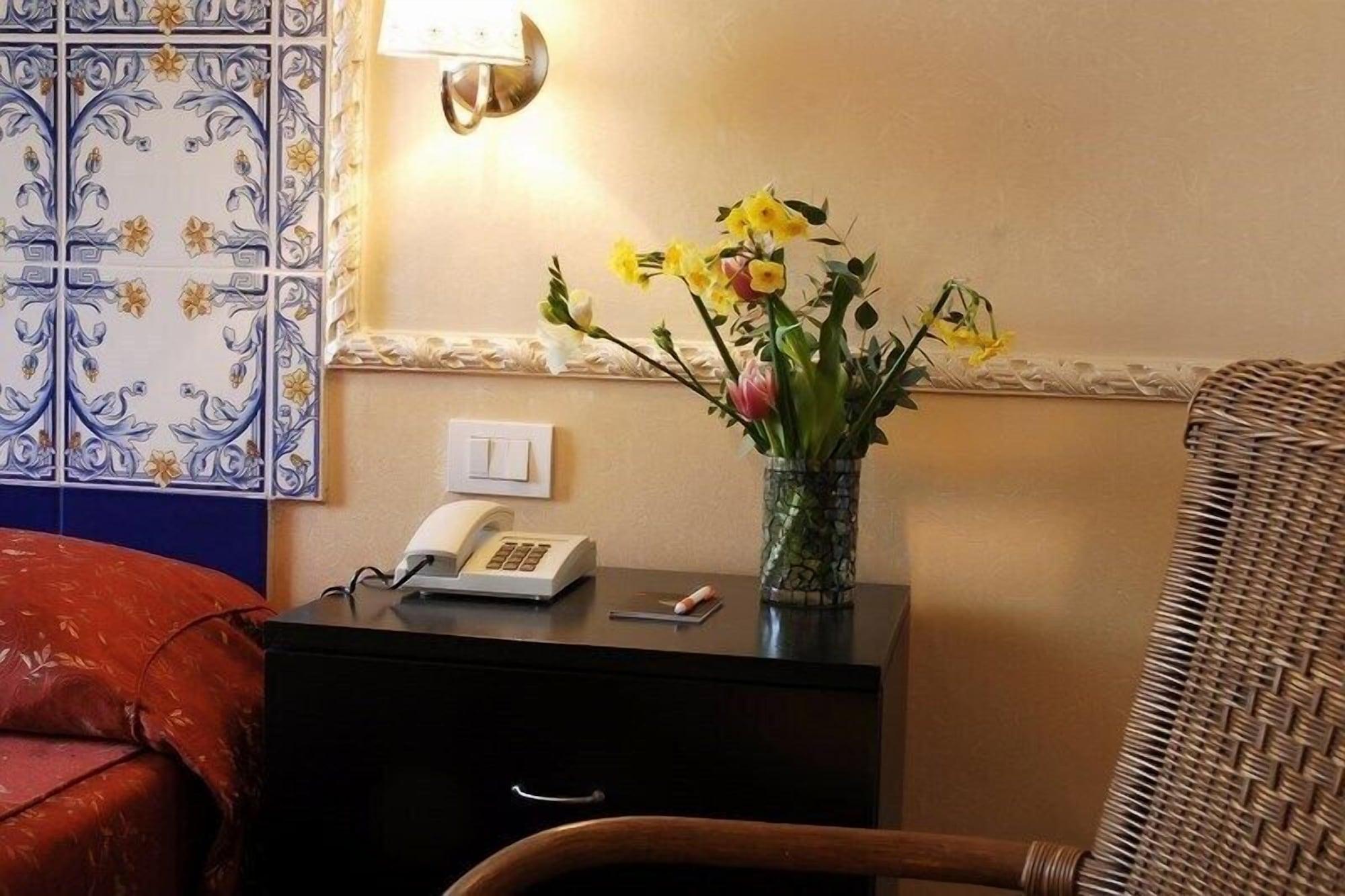 Set de Habitación Hotel Picasso
