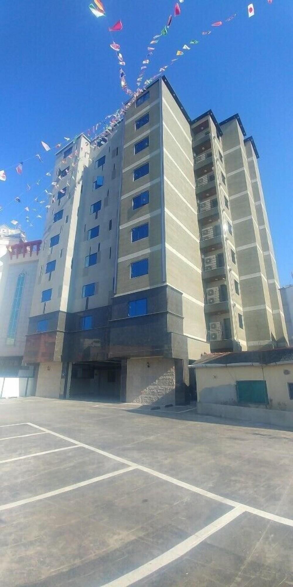 Vista Exterior Central Hotel