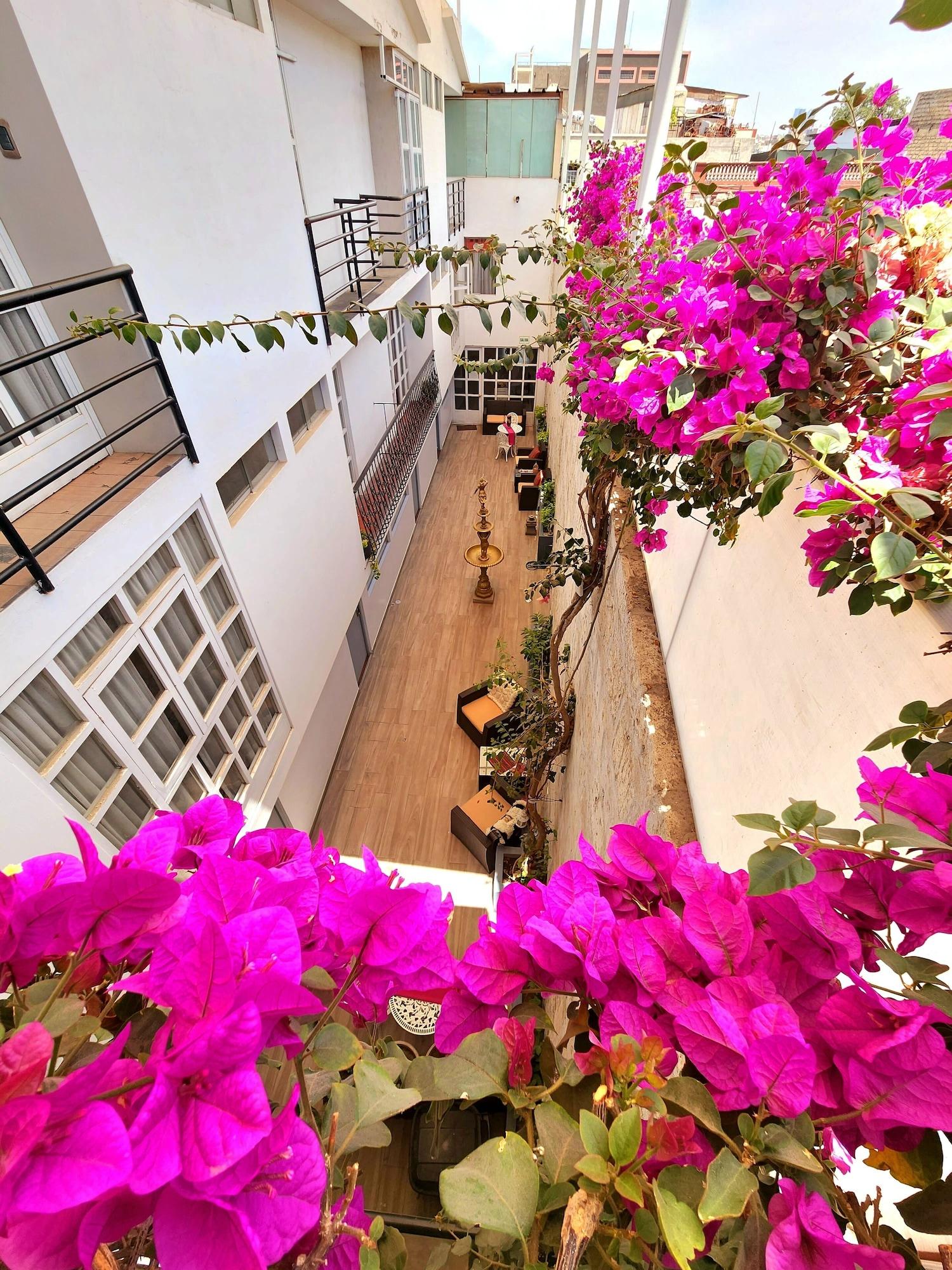 Vista Exterior Chikan Hoteles