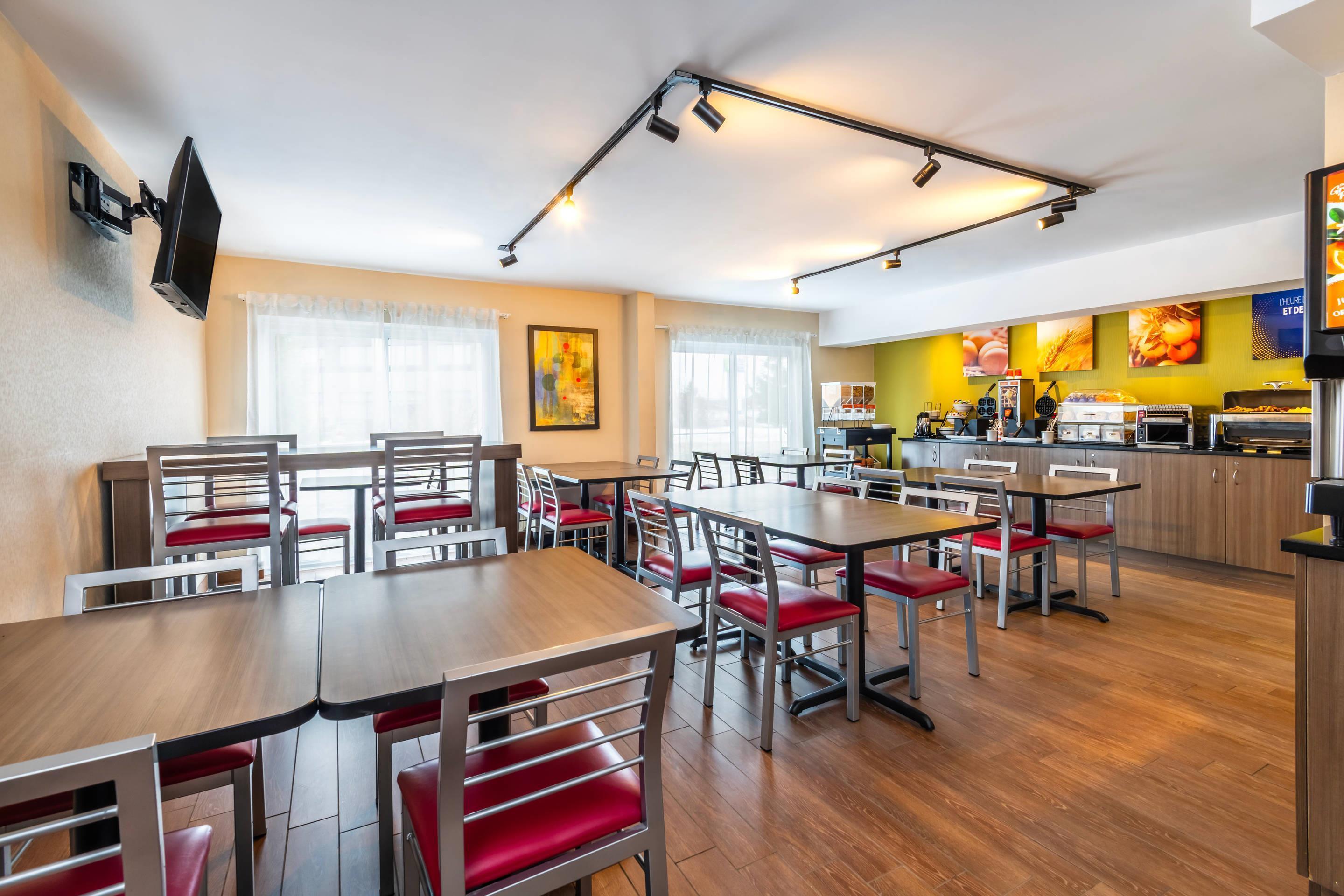 Restaurant Comfort Inn Winnipeg Airport