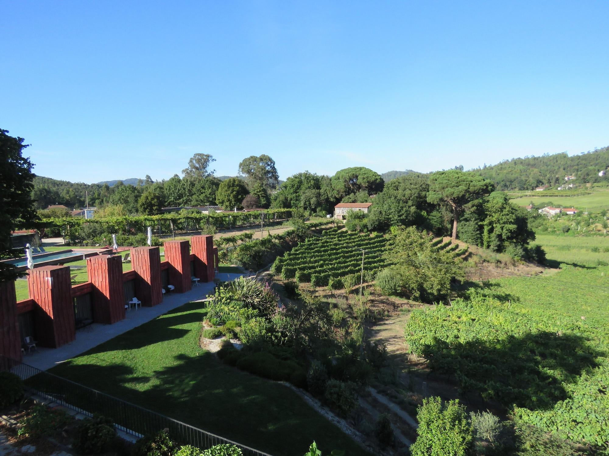 Vista Exterior Paco de Pombeiro - Turismo de Habitacao