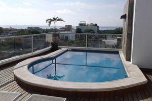 Alquiler Vacacional - Ocean view condo with rooftop pool near the beach