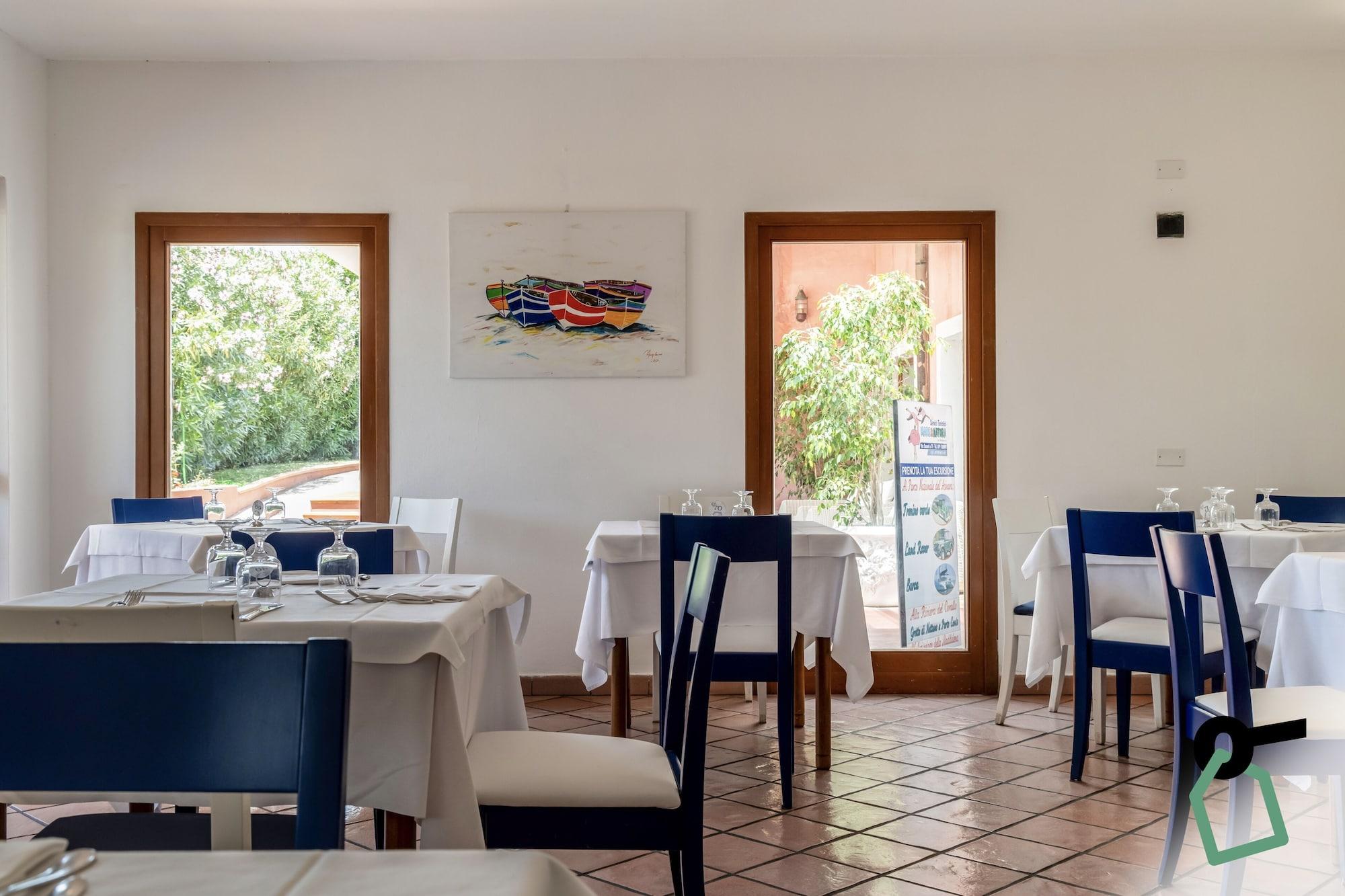Restaurant Hotiday Room Collection - Stintino