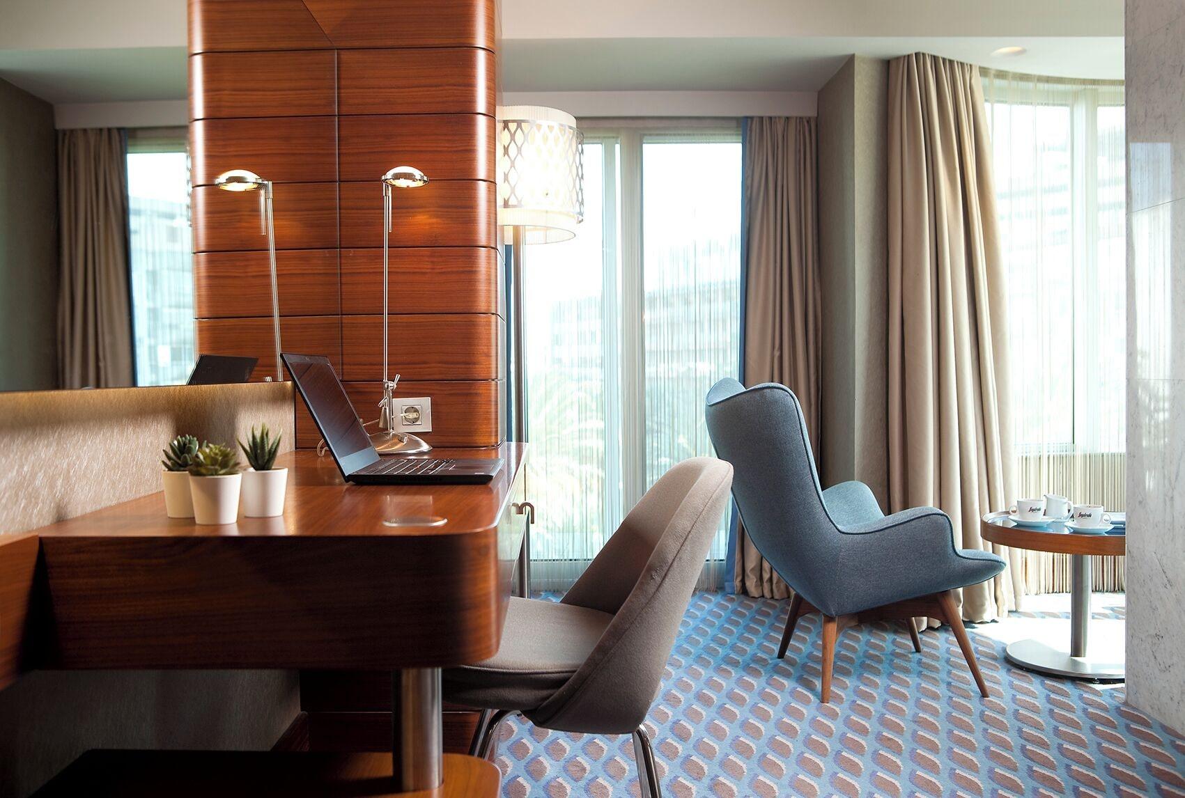 Habitación Renaissance Izmir Hotel