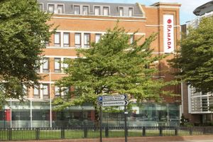 Alojamiento - Ramada By Wyndham Hounslow - Heathrow East