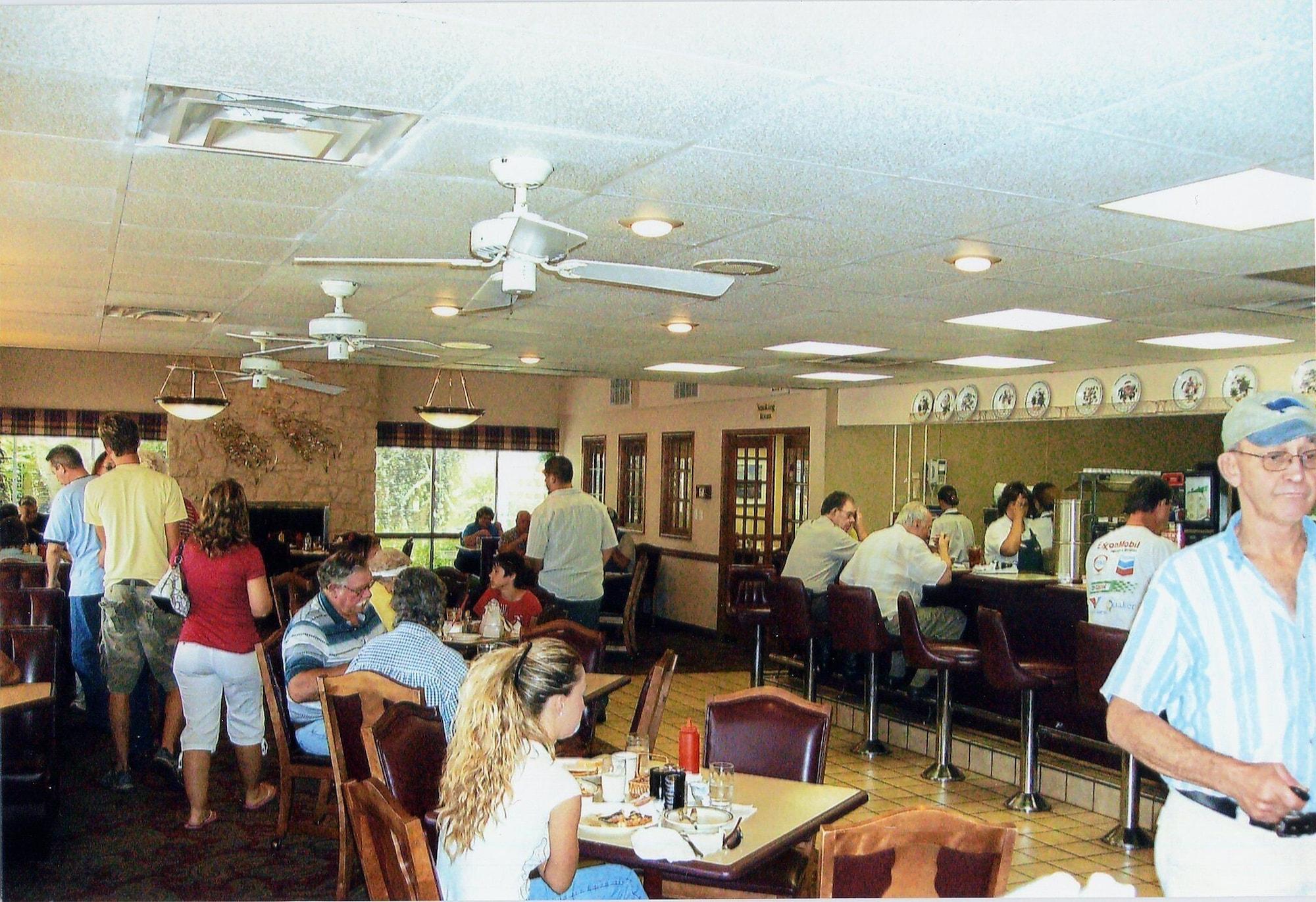 Restaurant Will Rogers Inn
