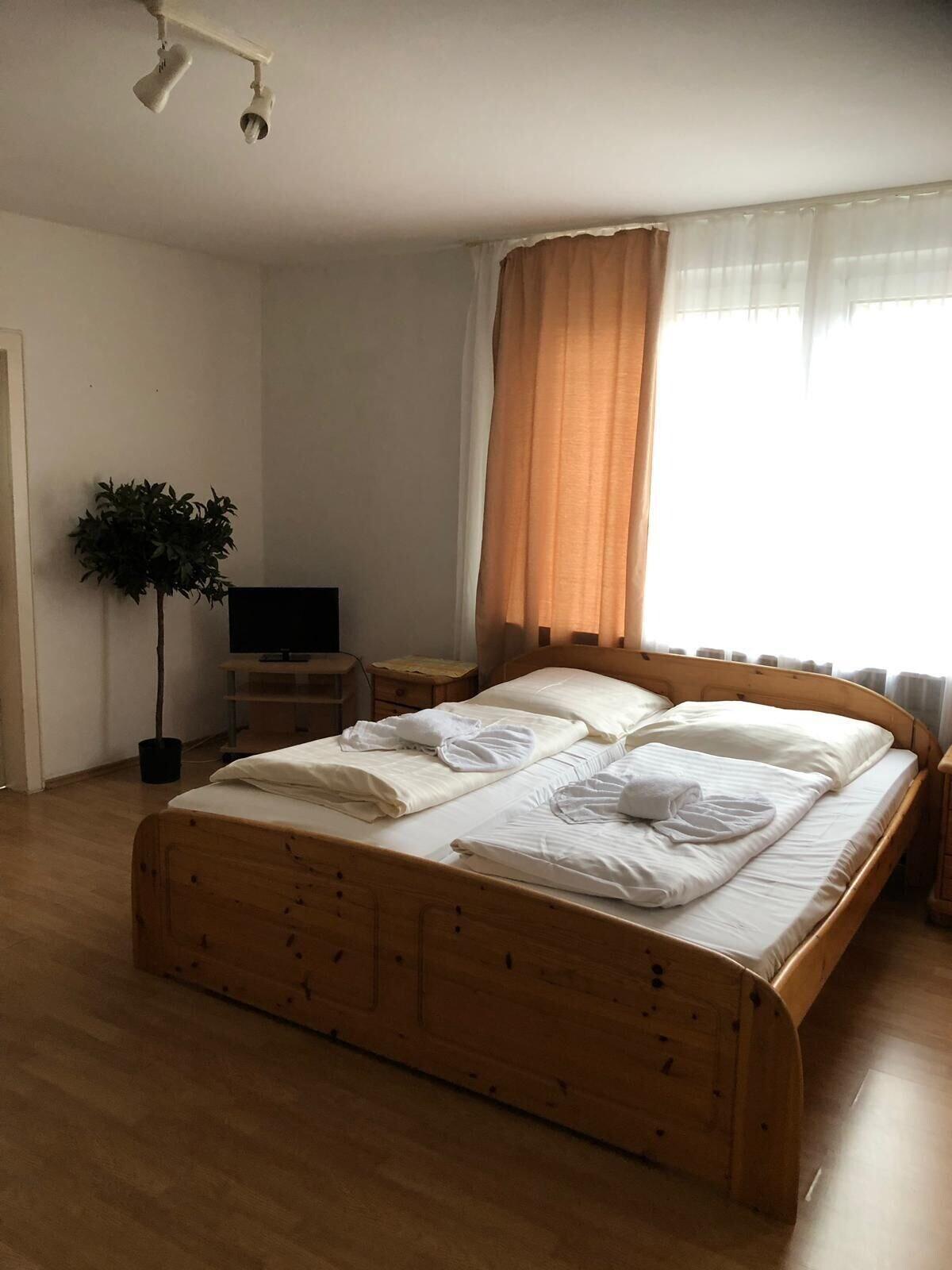 Vista Exterior City Hotel-Garni