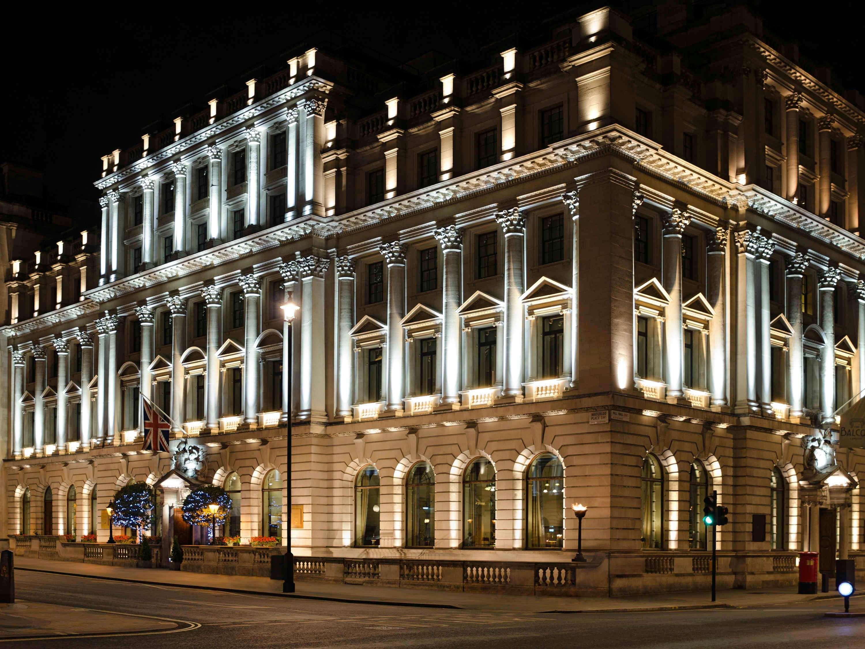 Vista Exterior Sofitel London St James
