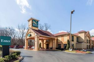 Alojamiento - Baymont by Wyndham Memphis I-40