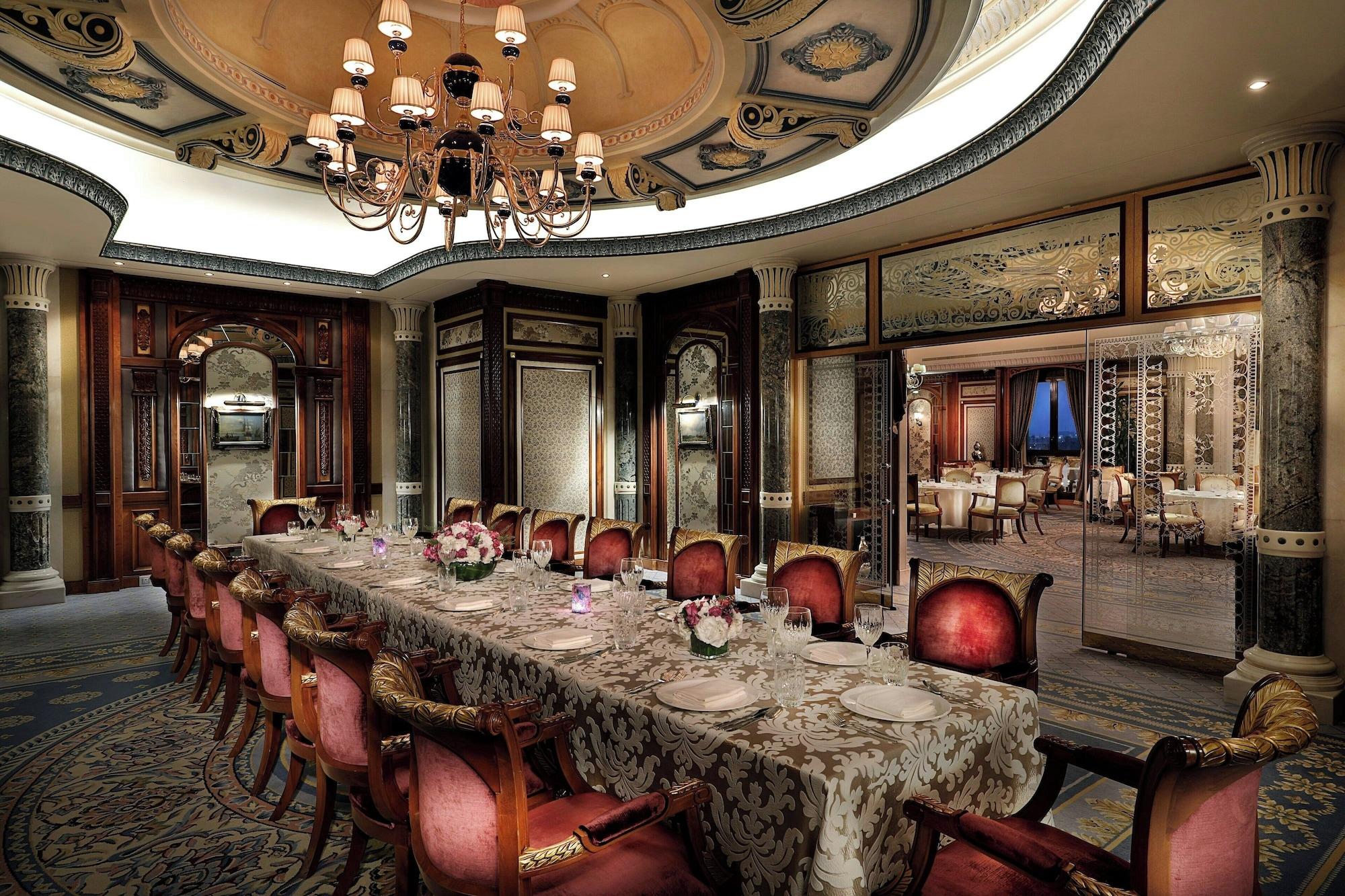 Restaurant The Ritz-Carlton, Jeddah