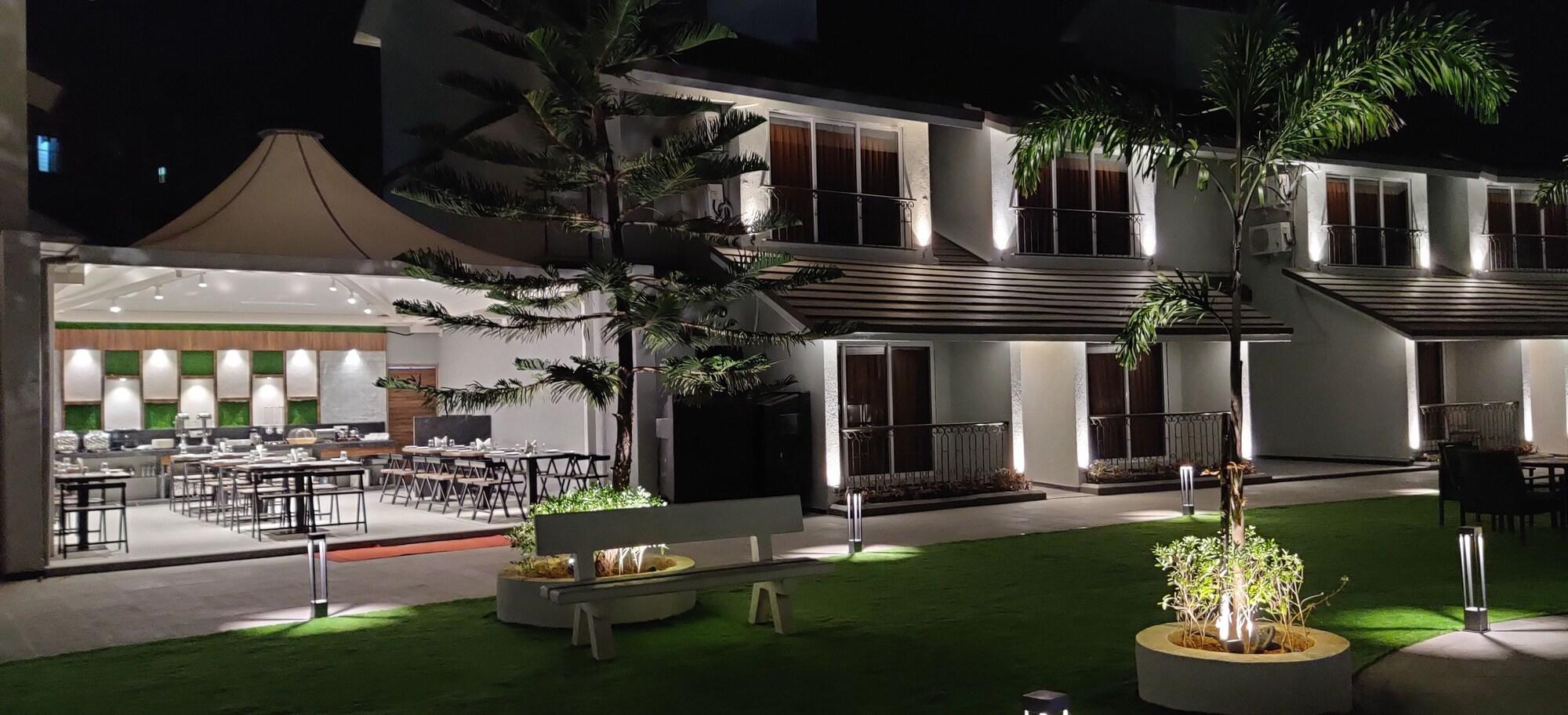 Vista Exterior Meritas Adore Resort Lonavala