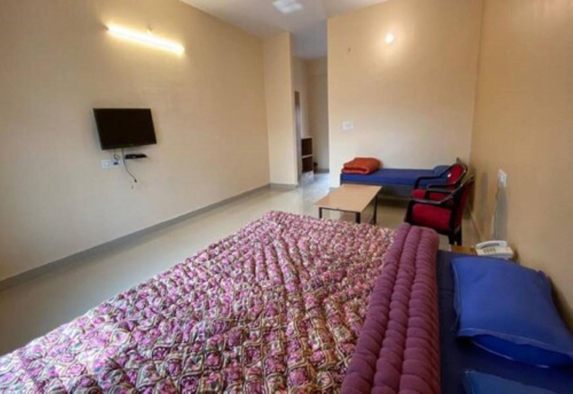 Habitación Goroomgo Kanara Bhimtal