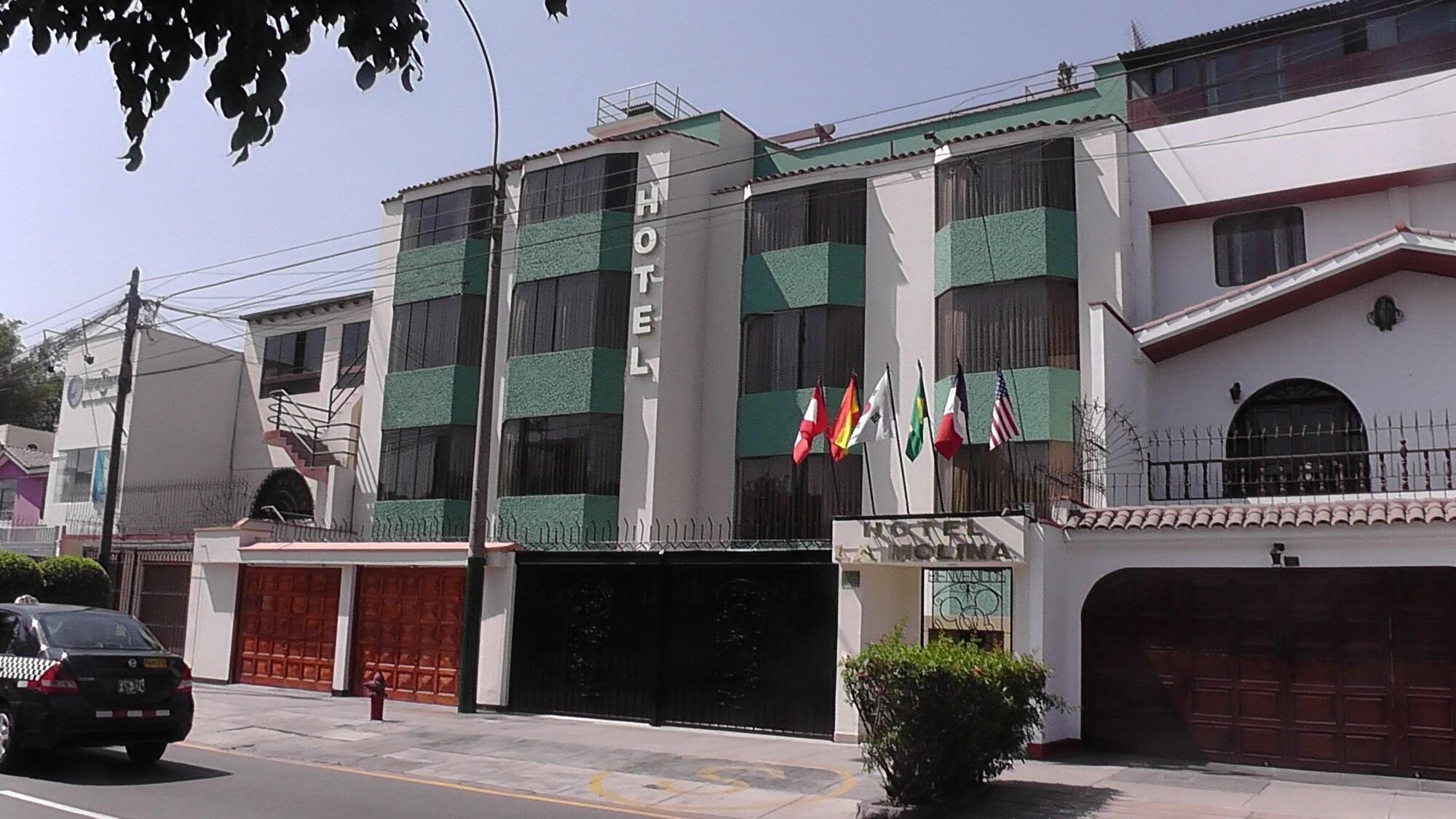 Vista Exterior Hotel La Molina
