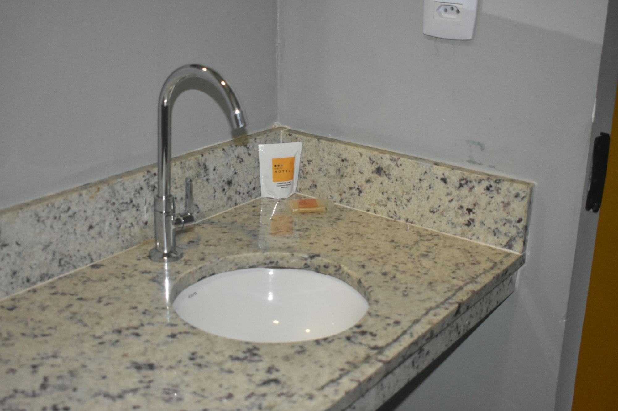 Equipamiento de Habitación Unity Hotel Votorantim