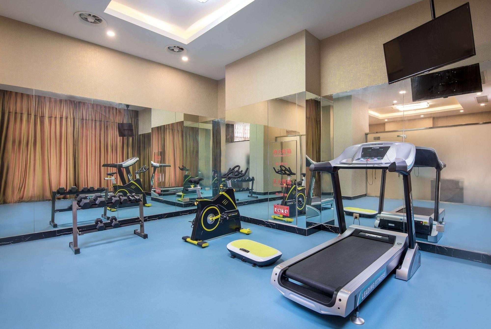 Gimnasio Ramada Encore by Wyndham Shanghai Pudong Airport