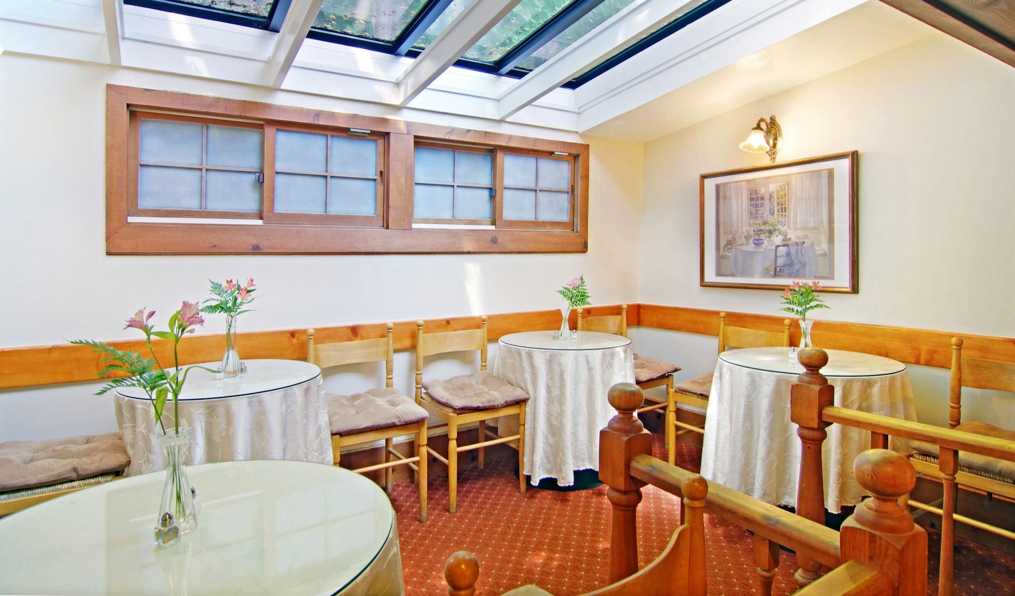 Restaurant Babbling Brook Inn
