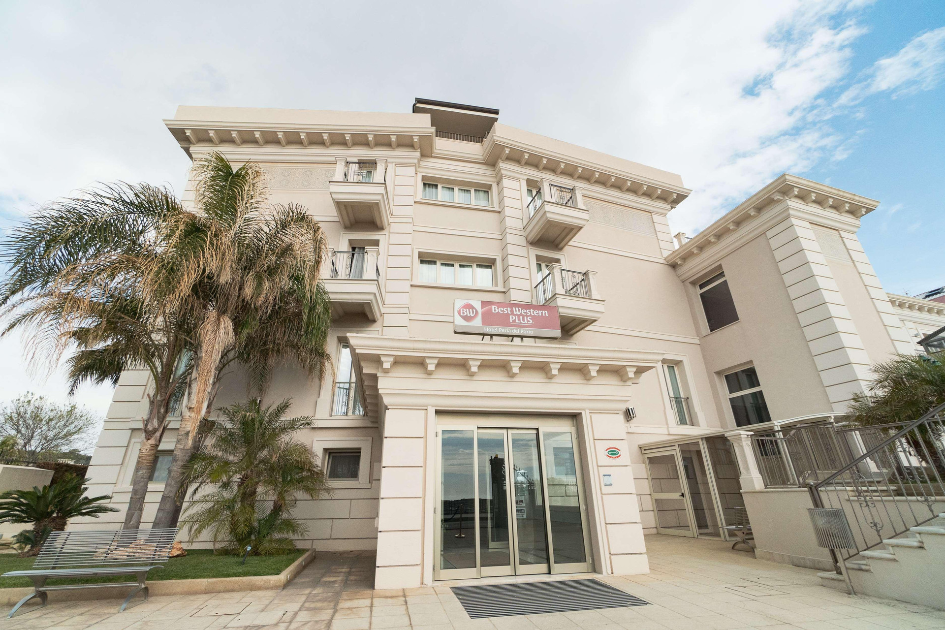 Vista Exterior Best Western Plus Hotel Perla Del Porto