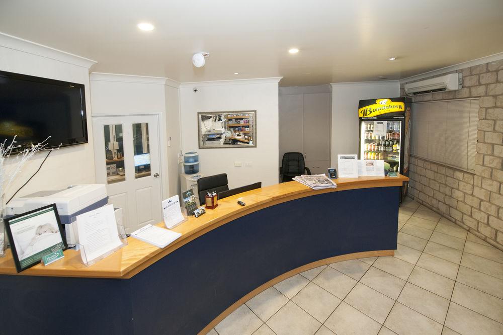 Vista Lobby Great Divide Motor Inn