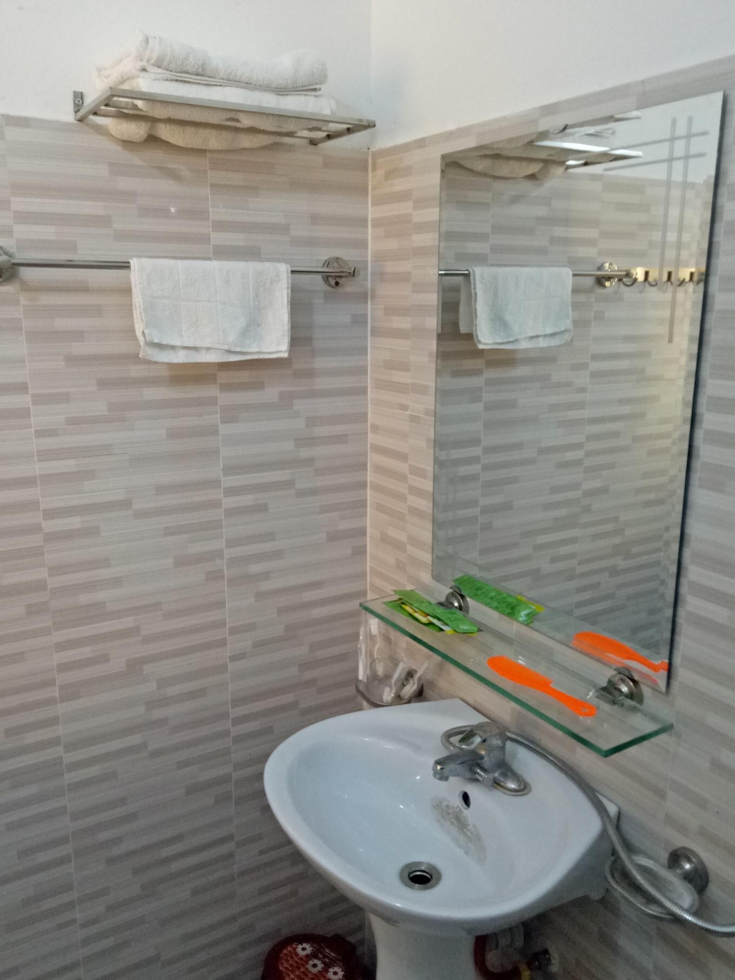 Equipamiento de Habitación Hoa Sen Hotel