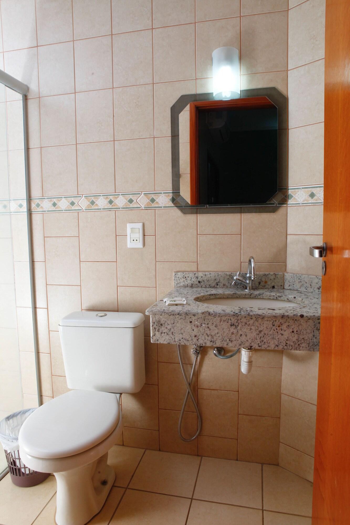 Equipamiento de Habitación Hotel Paranoá Jaboticabal