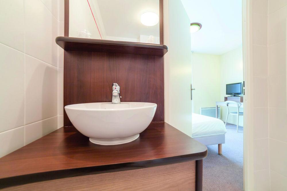 Set de Habitación Zenitude Hôtel - Résidences Magny les Hameaux