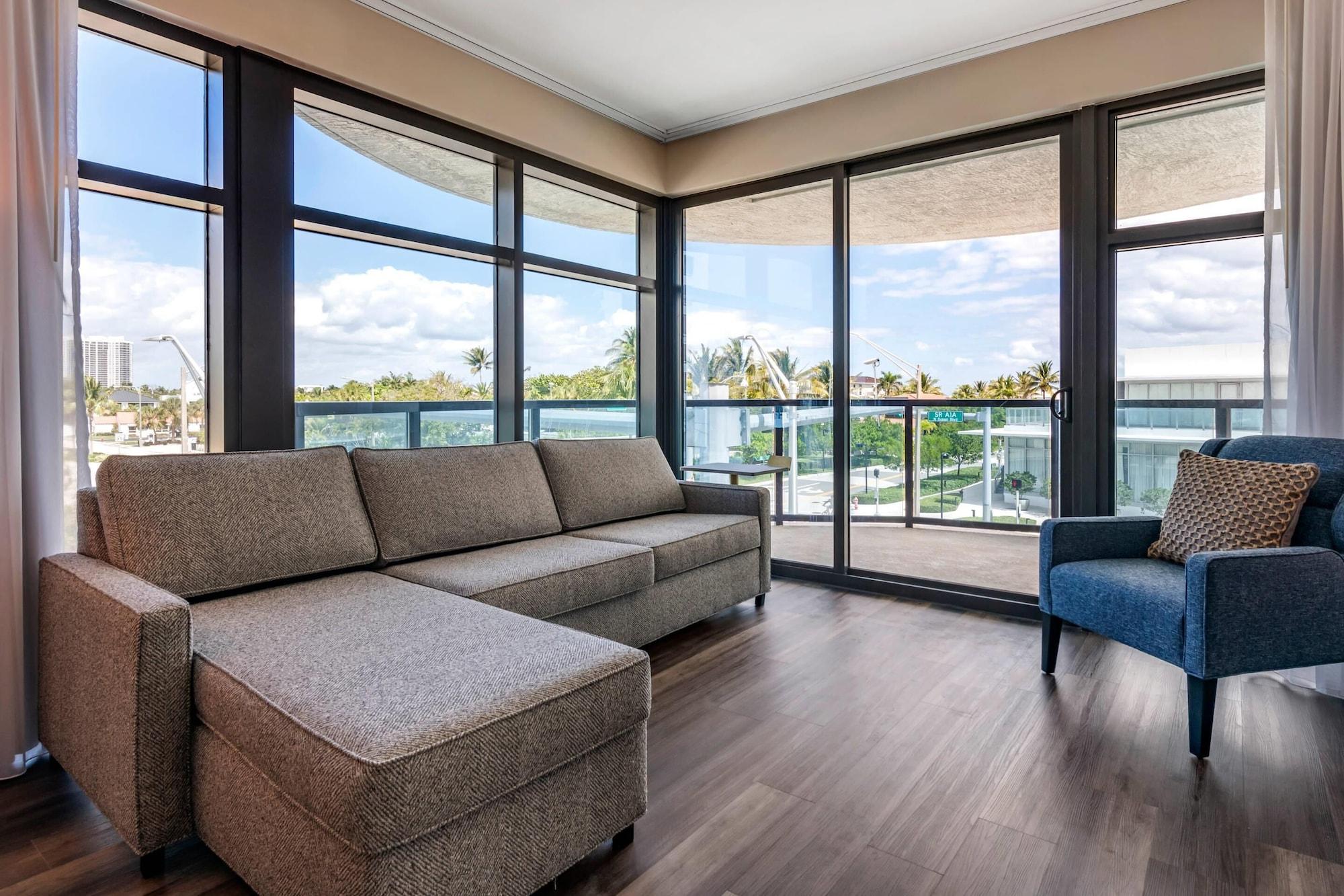 Habitación Cambria Hotel Fort Lauderdale Beach