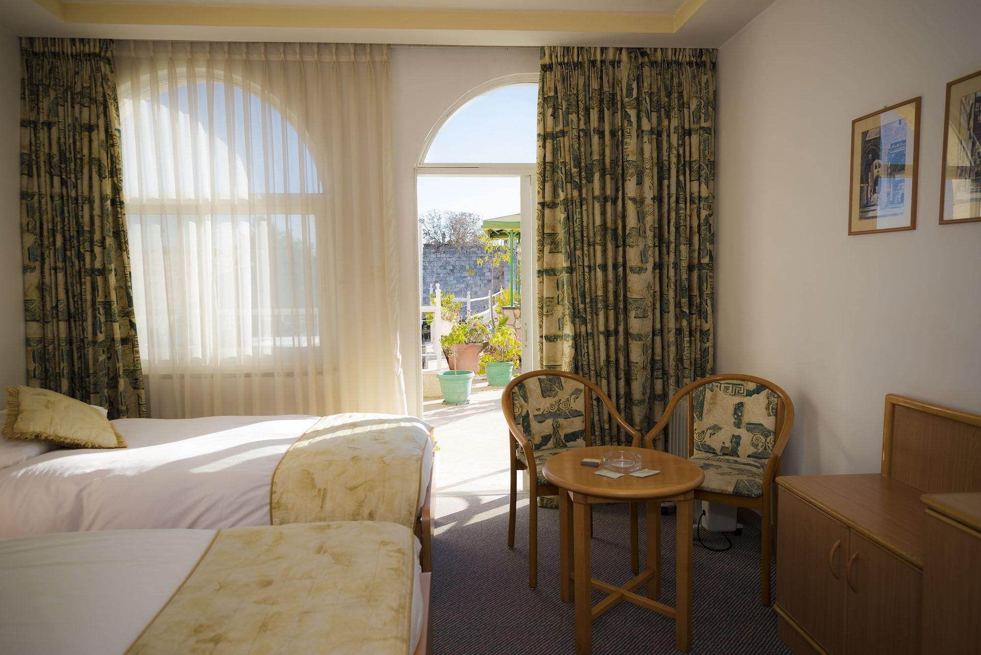 Habitación The Golden Walls Hotel