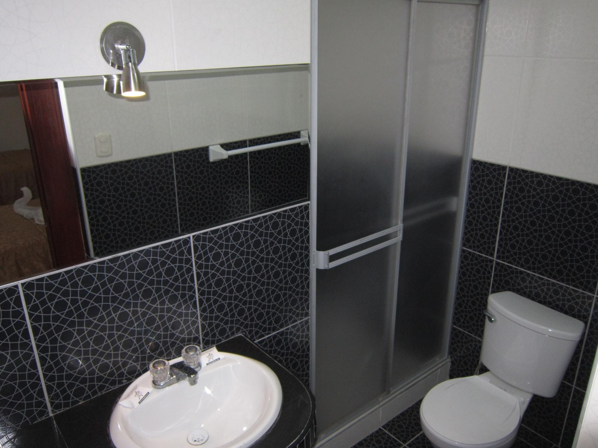 Equipamiento de Habitación Suite Plaza Hotel Residencial