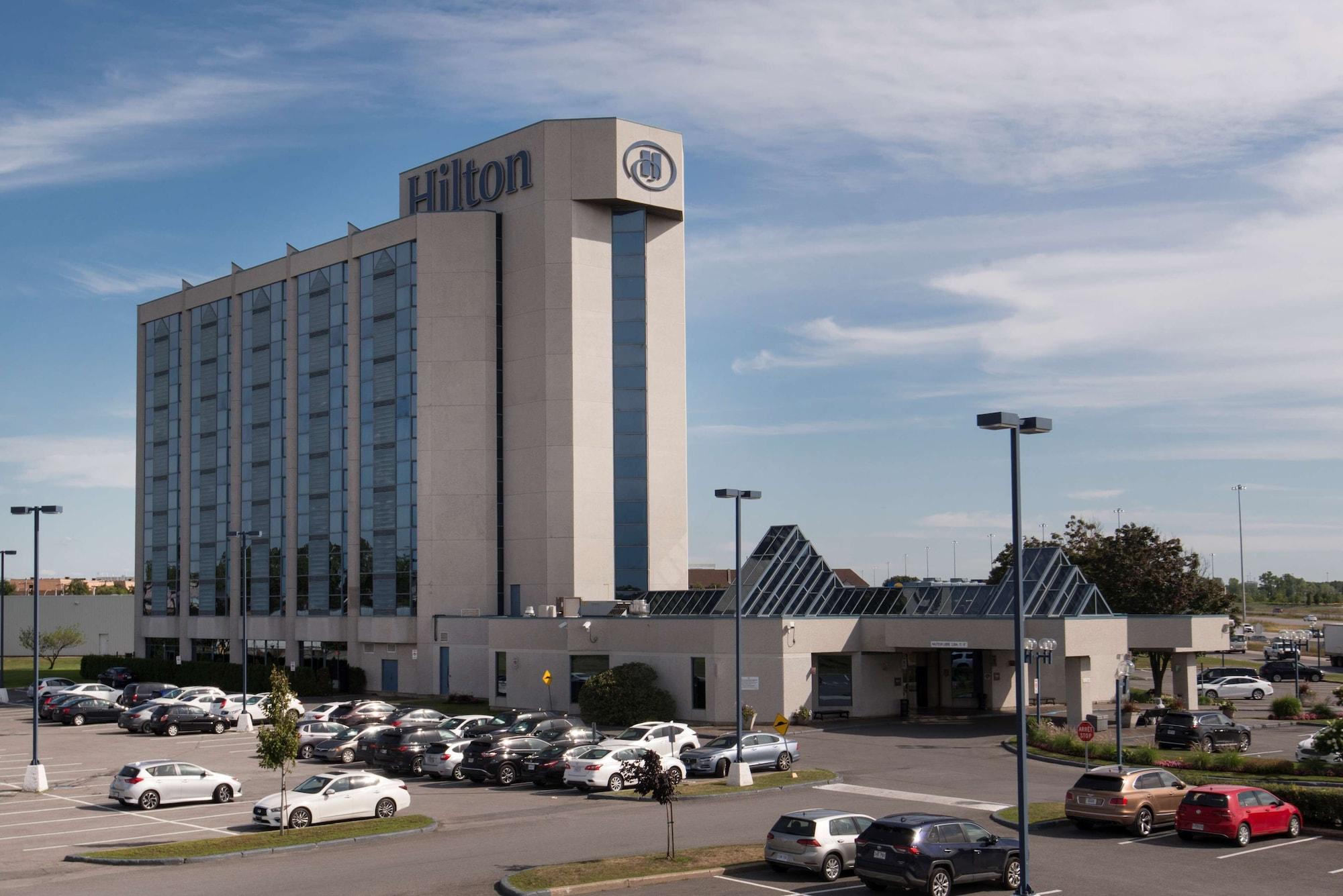 Vista Exterior Hilton Montreal Laval