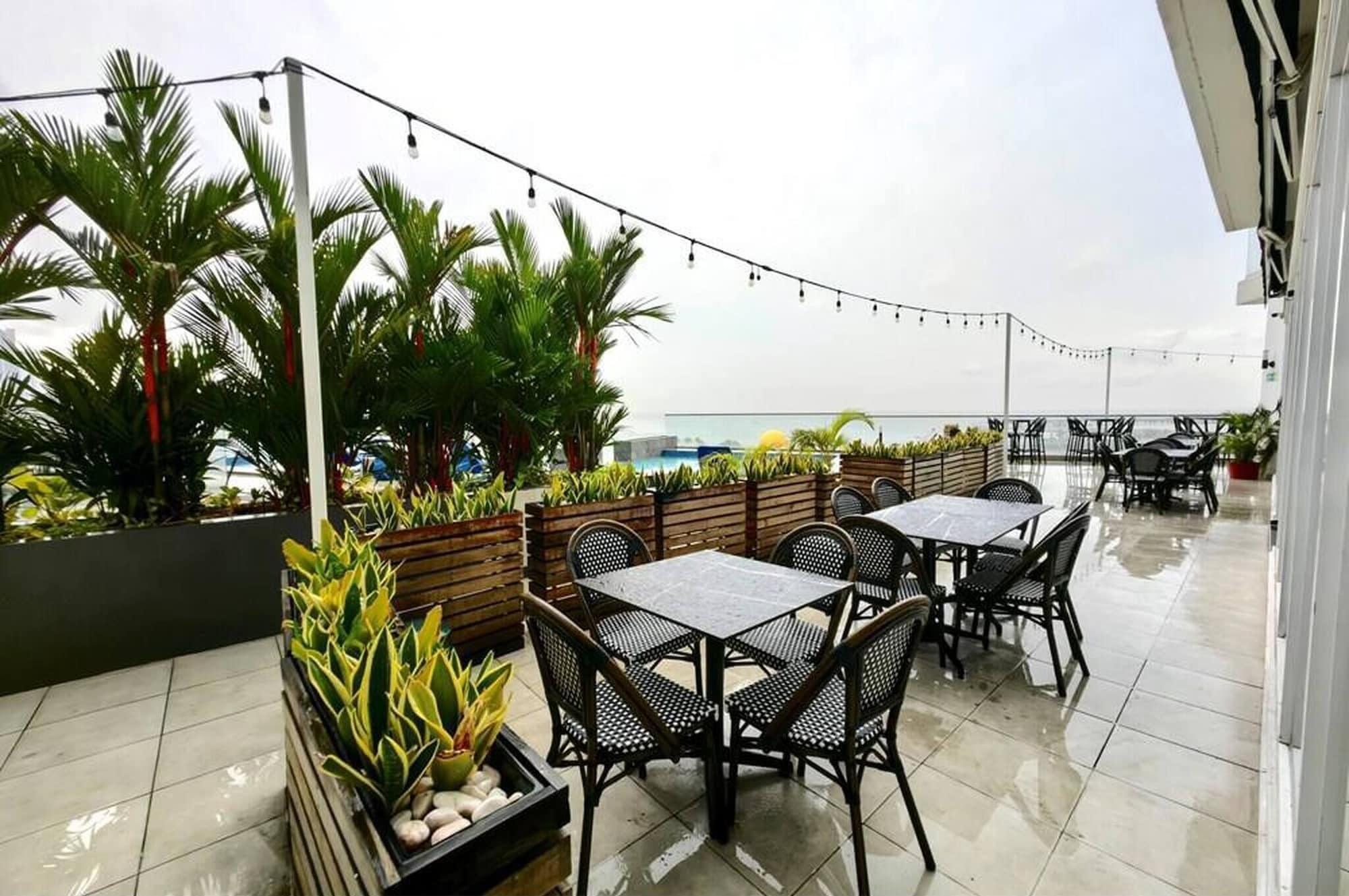 Restaurant Room-ocean View Private Room Balcony,