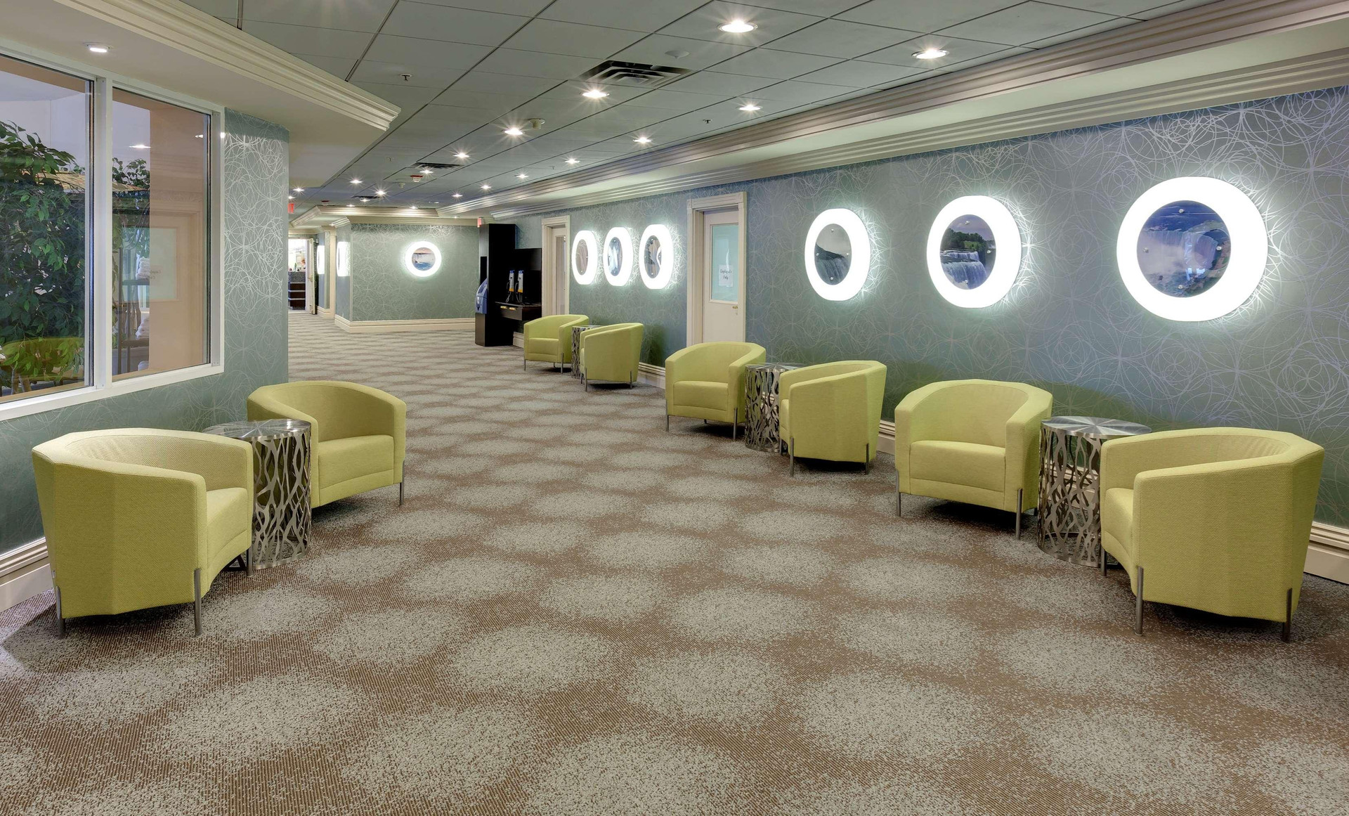 Vista Lobby Niagara  Fallsview Hotel & Suites