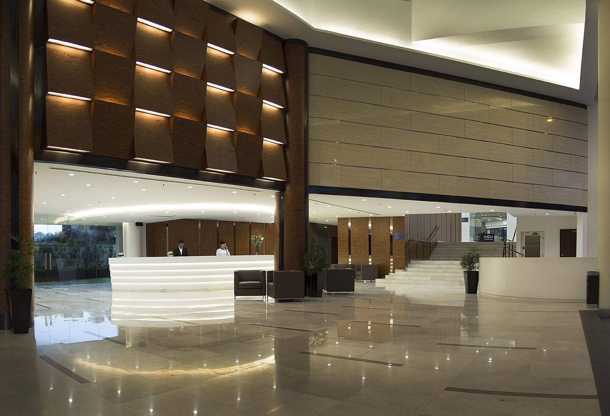 Vista Lobby Oakwood Hotel & Residence Kuala Lumpur