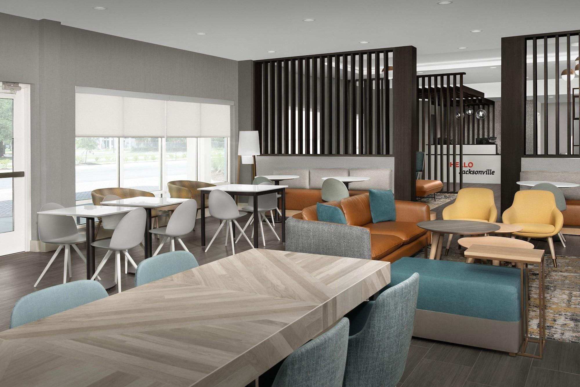 Restaurant TownePlace Suites Jacksonville Airport