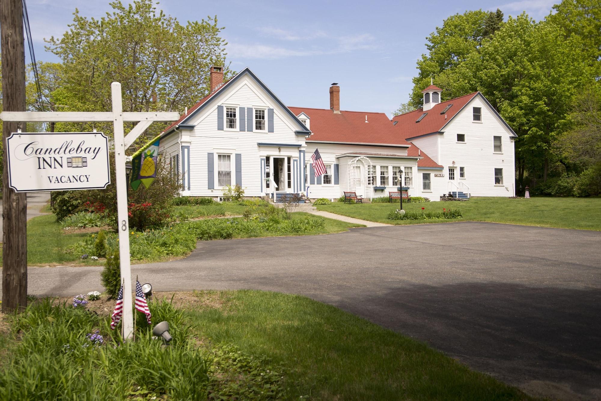 Varios Candlebay Inn