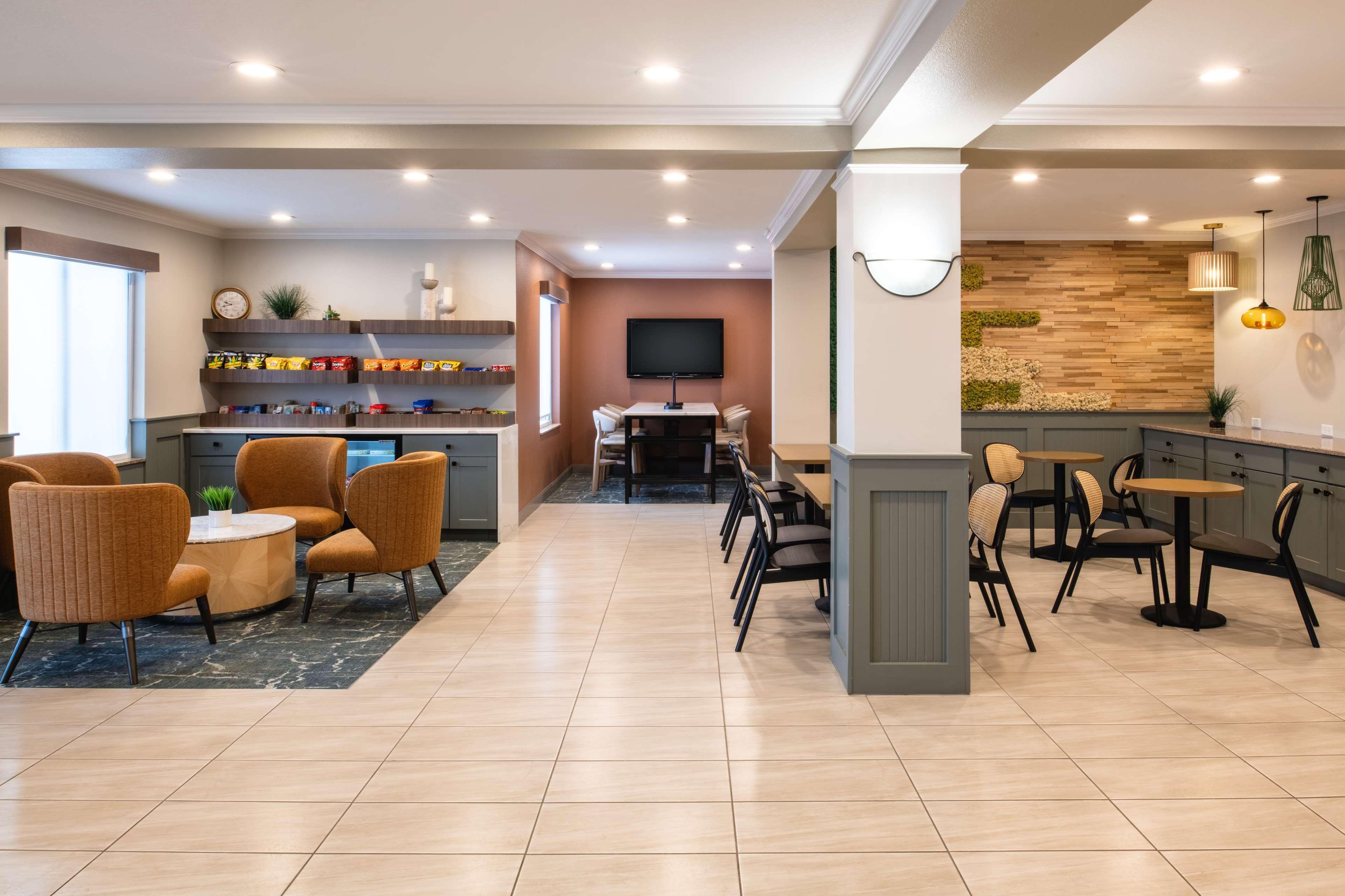 Vista Lobby Surestay Plus By Best Western Kennewick Tri-Cities