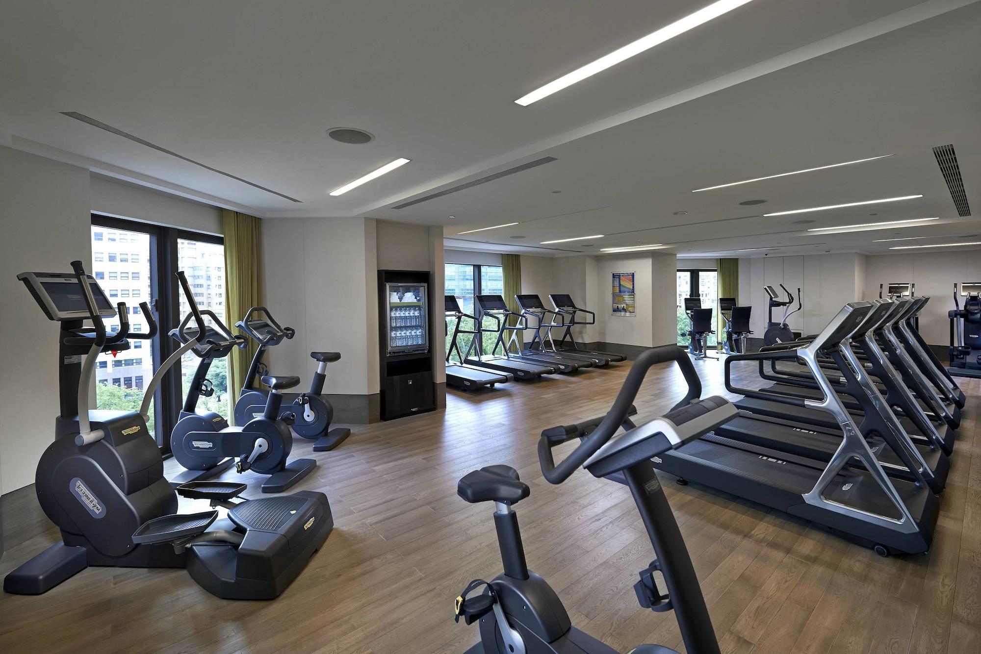 Gimnasio Mandarin Oriental, Taipei